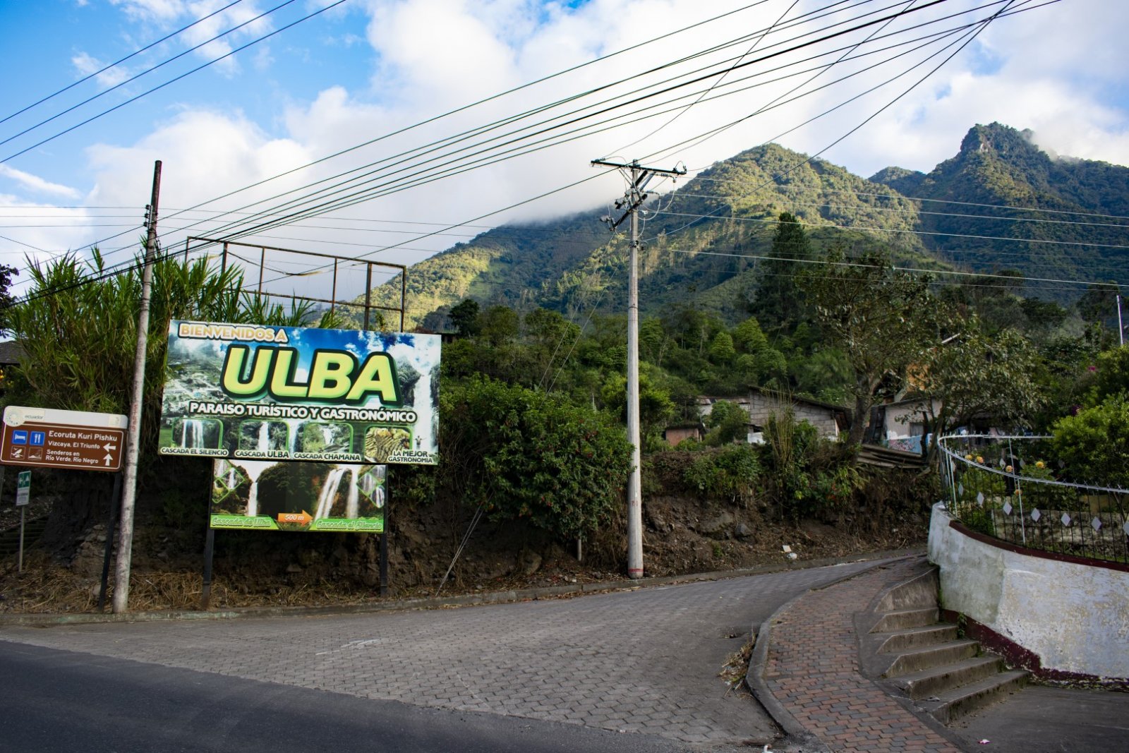 Photo Ulba waterfalls in Baños de Agua Santa Ecuador