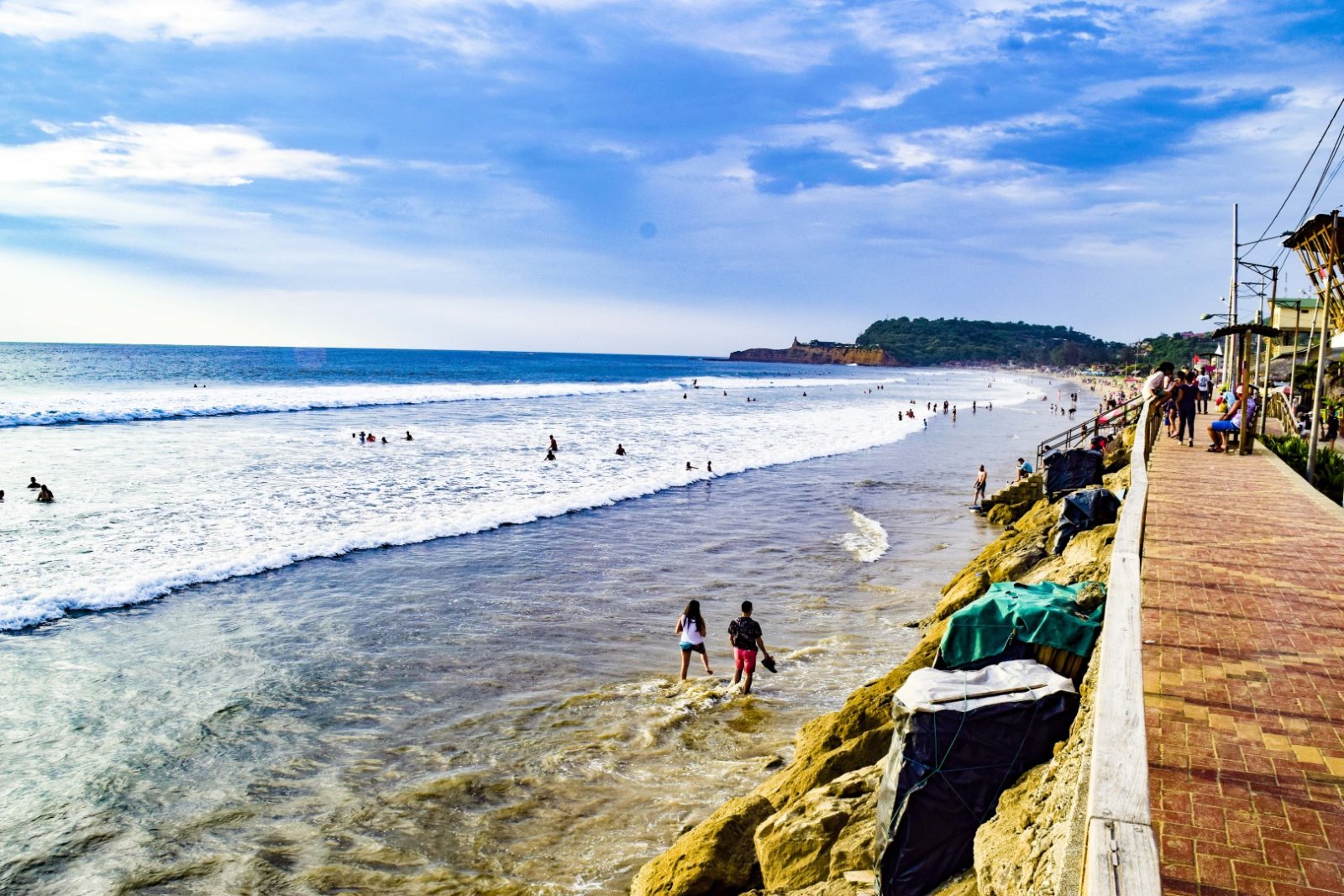 Malecón de Montañita Ecuador